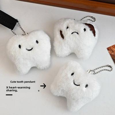 Милый плюшевый брелок-подвеска в виде зуба для женщин
