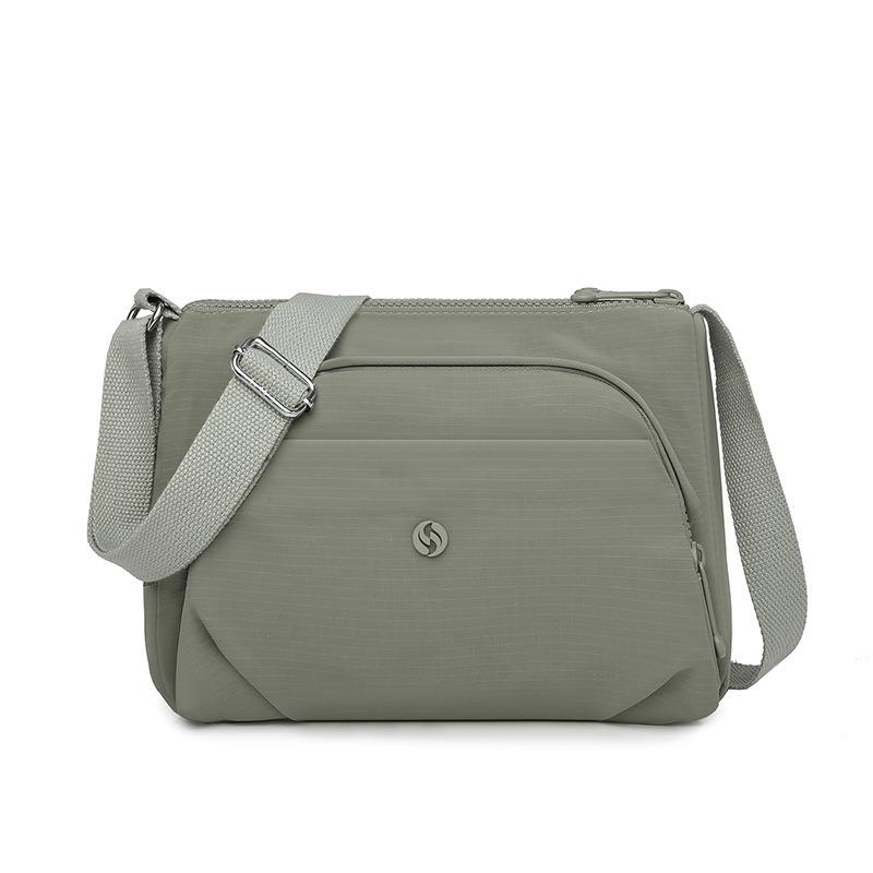 Simple Summer New Solid Color Shoulder Bag Women's Light Casual Outdoor Small Square Bag Fashion Commuter Messenger Bag