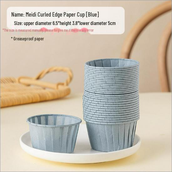 Бумажная форма для кексов с новогодним рисунком — термостойкая, с загнутыми краями для выпечки на год Змеи