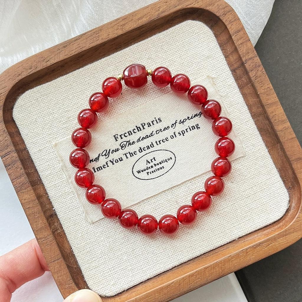 7A8Mm High Quality Ice-Permeable And Hydrating Natural Chalcedony Agate Bracelet Bracelet.