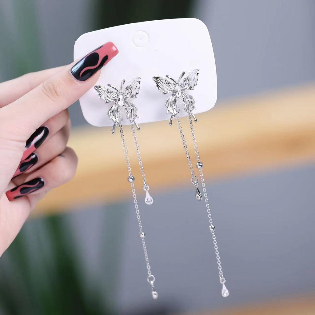 Pinkdudu Модные длинные серьги-капли в холодном стиле с бабочкой, легкие роскошные симметричные серьги с бахромой и бабочкой для женщин PD1494