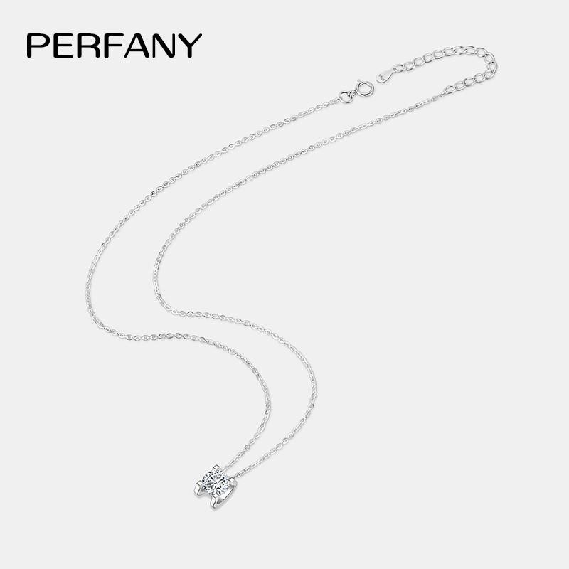 PERFANY 0.5-2CT Moissanite Necklace for Women S925 Pure copper Classic Bull Head Laboratory Diamond Pendant Luxury Zircon