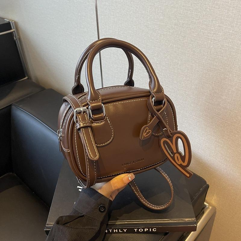 Модная переносная сумка для боулинга, универсальная маленькая сумка в иностранном стиле, женская сумка-мессенджер 2024 года, маленькая сумка