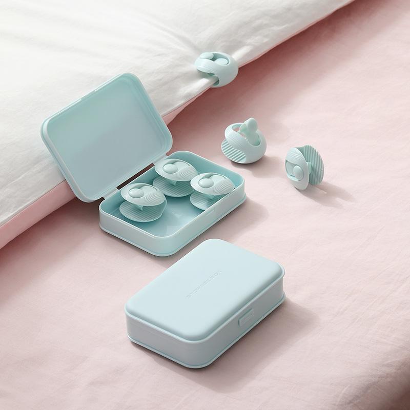 Needle-Free Cartoon Quilt Holder with One-Key Unlocking