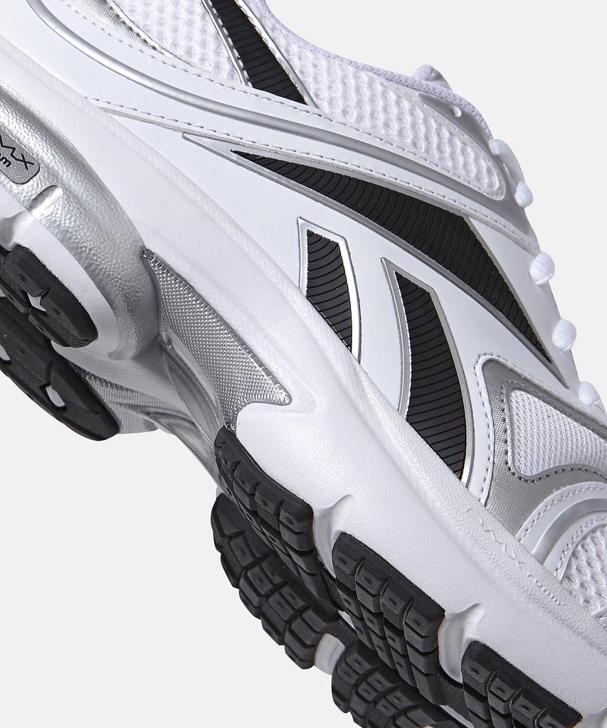 Reebok Premier Road Plus Vi - White / 100210121