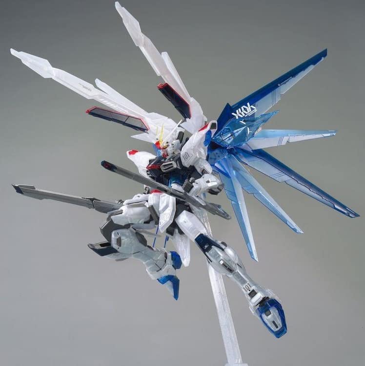 MG Gundam Base Limited Freedom Gundam Mobile Suit Gundam SEED 1/100 Ver.2.0 [Прозрачный цвет]