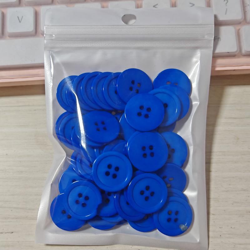 Круглые пуговицы для костюма из смолы 20 мм с тонким краем черного и белого цвета с 4 отверстиями