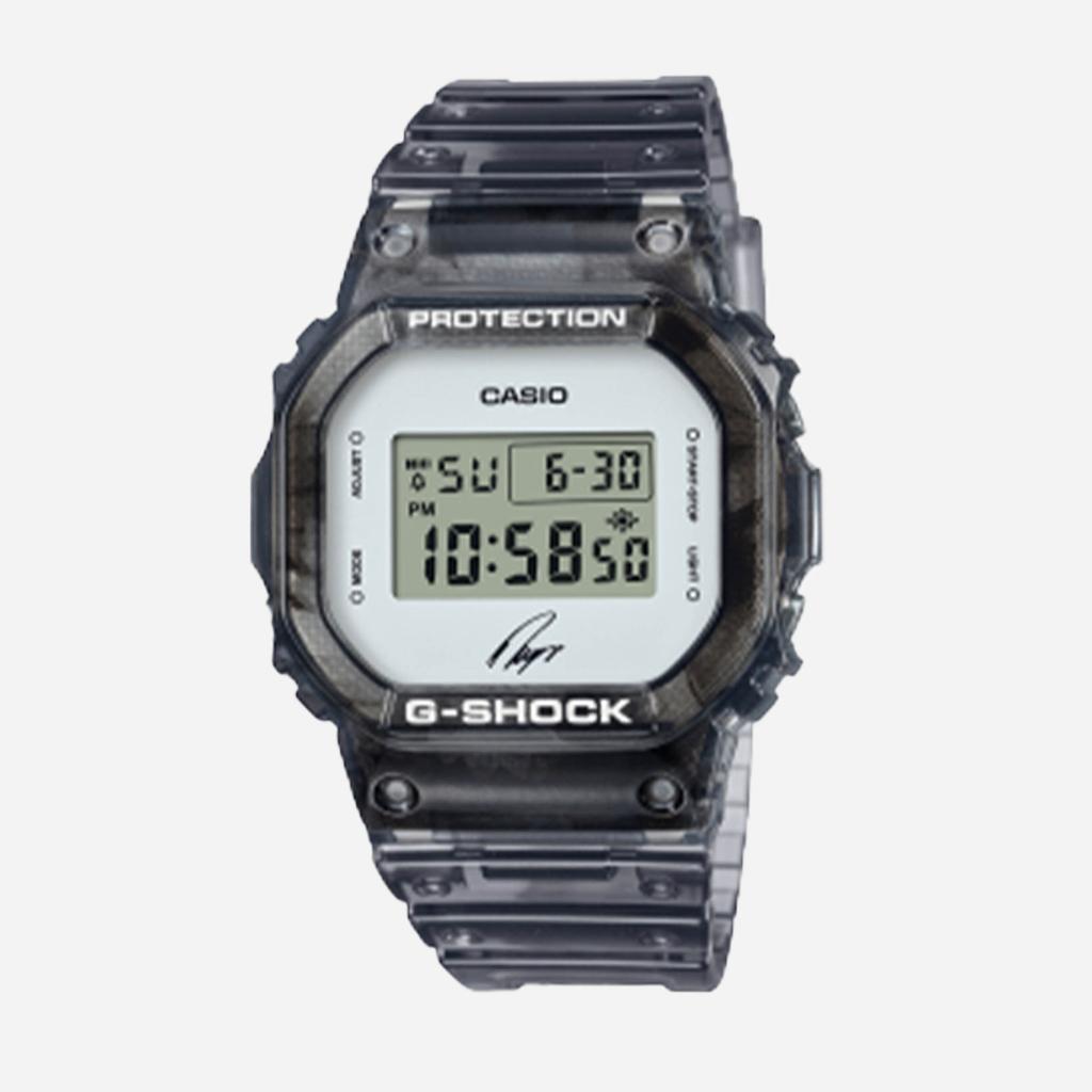 Casio G SQUAD Часы на кварцевом механизме с ремешком из смолы Мужские часы Серый циферблат DW-5600RI22-1JR