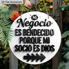 2D Flat 1pc Vintage Shop Signage Hanging Aluminium Decoration Plaque, "Negocio Es Bendecido Porque Mi Socio Es Dios" Lettering Sign, Office Decor