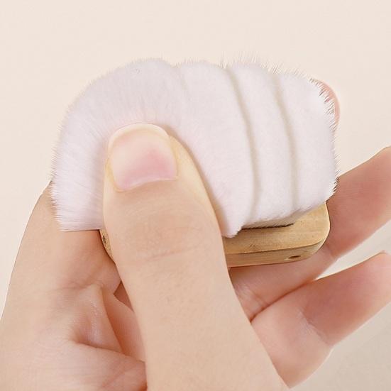 Компактная щетка с мягкой щетиной, удобный прочный маленький маникюрный инструмент для чистки маджонга для удаления омертвевшей кожи