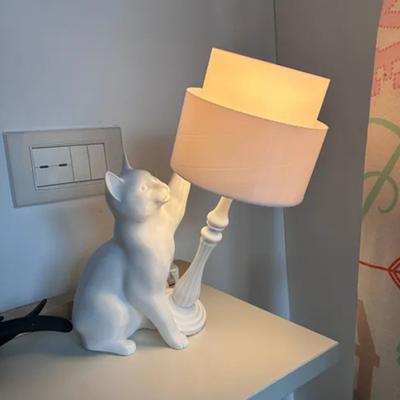 Шаловливый Кот Настольная Лампа 3D Печатный Кот Опрокидывающийся Ночник Креативный Прикроватный Свет для Гостиной Спальни Домашний Декор