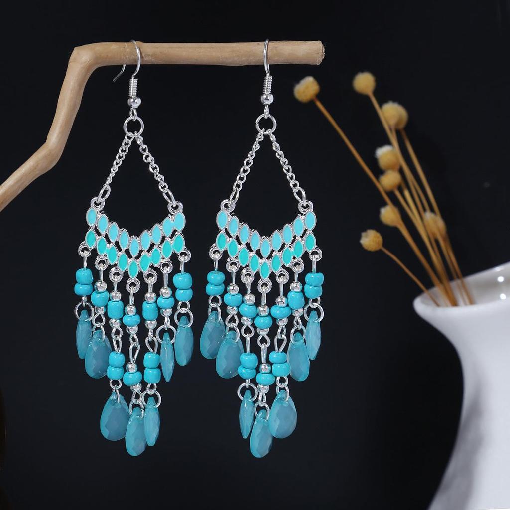 Серьги-кисточки с рисовыми бусинами и каплями воды в стиле бохо - этнический стиль, яркая индивидуальность