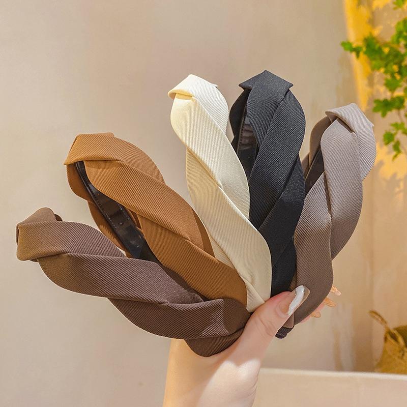 Elegant Simple Twist Headband for women Retro Suitable for daily wear, including washing up hair band girl Hair hoop