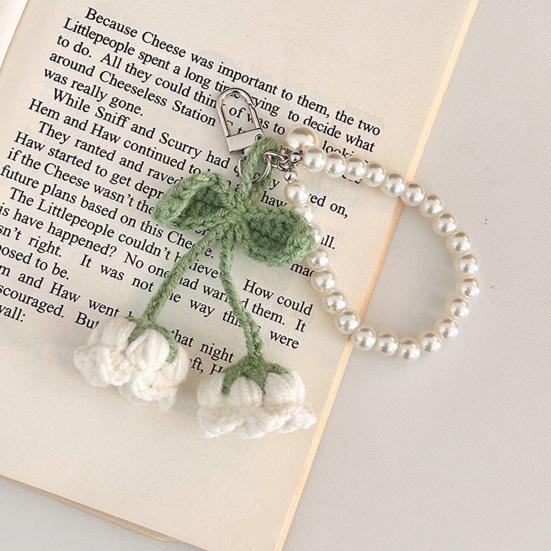 Крючковый Цветок Брелок Ручной Работы Цветок Фруктовая Сумка Шарм Милый Брелок Подвеска с Цепочкой из Искусственного Жемчуга Аксессуар для Девочек Женщин Ключей Рюкзака