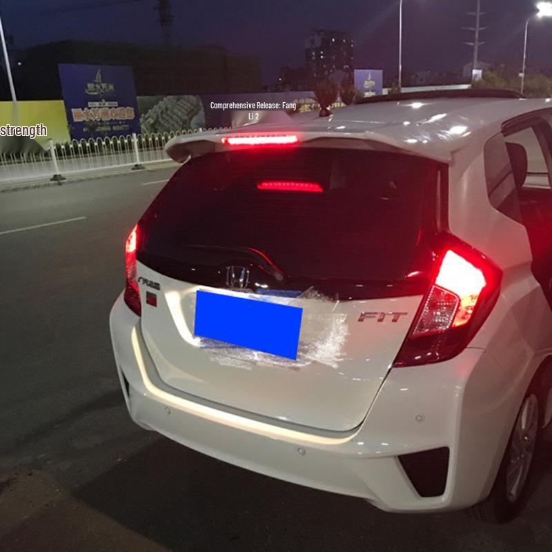 Для Honda Fit 2014-2020 Задний спойлер Без сверления RS Спойлер на крышу со светом GK5