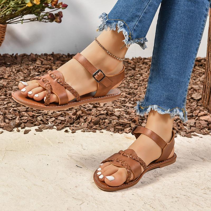 Fashion Shoes Female 2024 Hot Sale Plus Size Women's Sandals Fashion Buckle Strap Casual Sandals Women Summer Peep Toe Flat Sandals