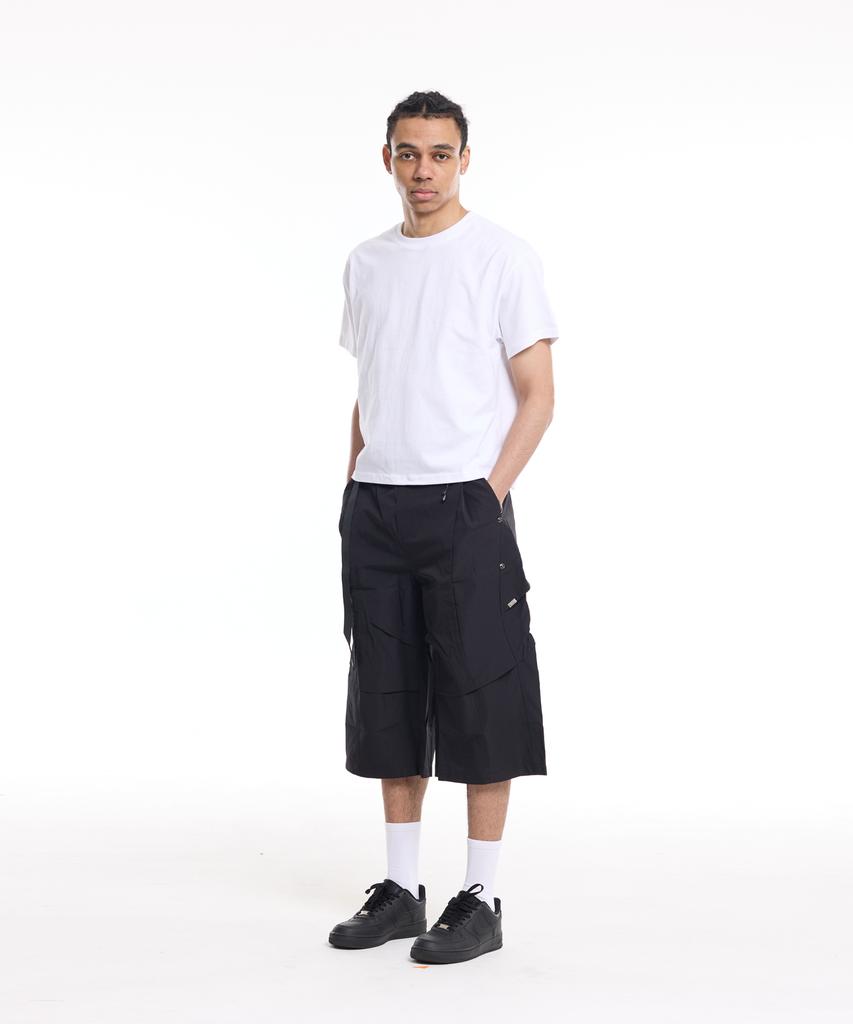 CREAM SODA LAB Belted Parachute Capri Pants Black