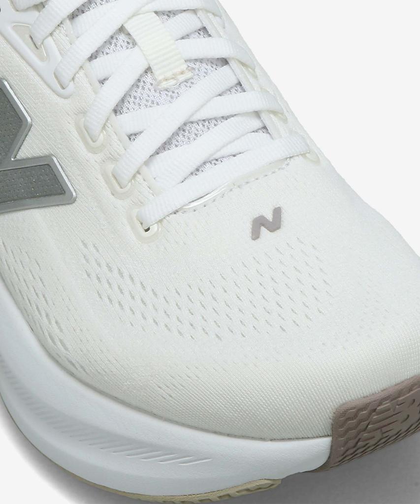 New Balance Nbpfgs111W / 860 V15 (Женский, D) (Стабилизирующий) (белый)