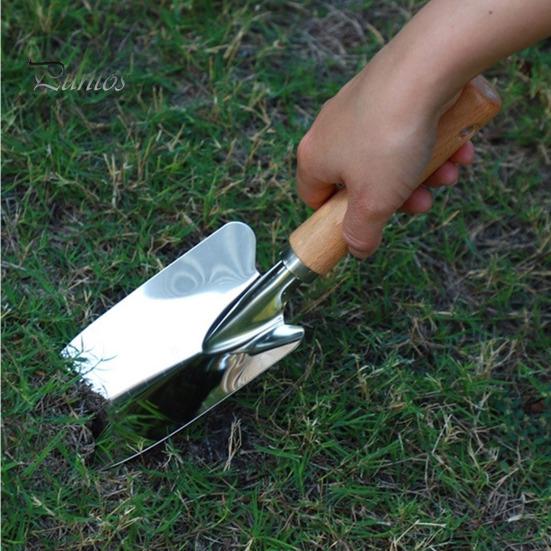 Садовая ручная лопата с деревянной ручкой Нержавеющий ручной мастерок из полированной нержавеющей стали Простой в использовании Практичный садовый инструмент для выкапывания прополки