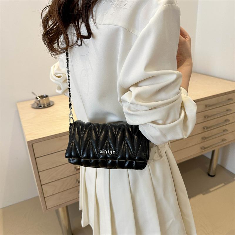 Underarm Bag New Trendy and Fashionable Wrinkled Bag French Niche Chain Bag Women's Casual Square Bag Crossbody Bag