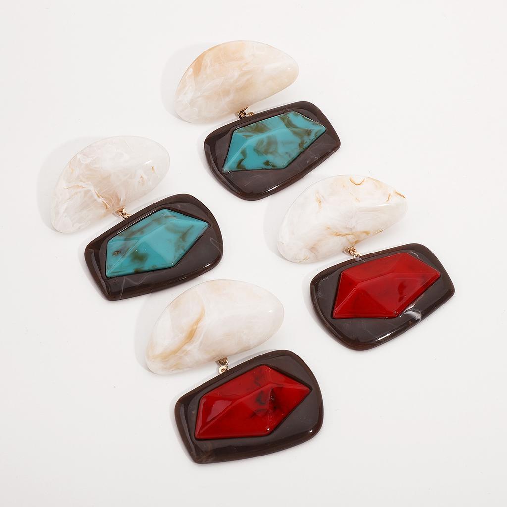 Модные серьги-подвески для женщин