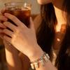 Модный готический стиль Ручная цепочка Браслет из титановой стали Браслет на запястье с подвеской из смолы в виде зубов Идеально подходит для повседневной носки