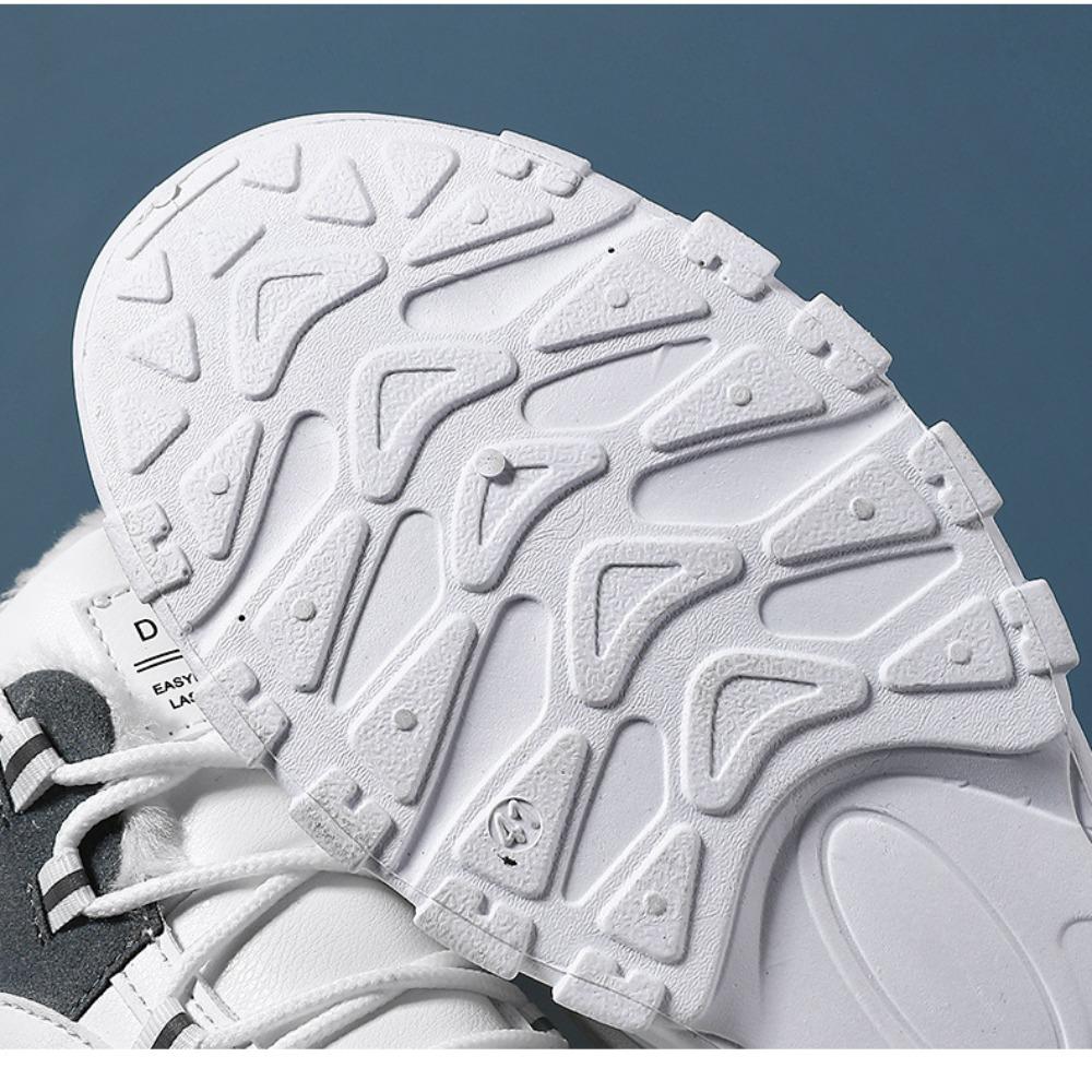 Зимние высокие утолщенные теплые и нескользящие хлопковые туфли для мужчин.