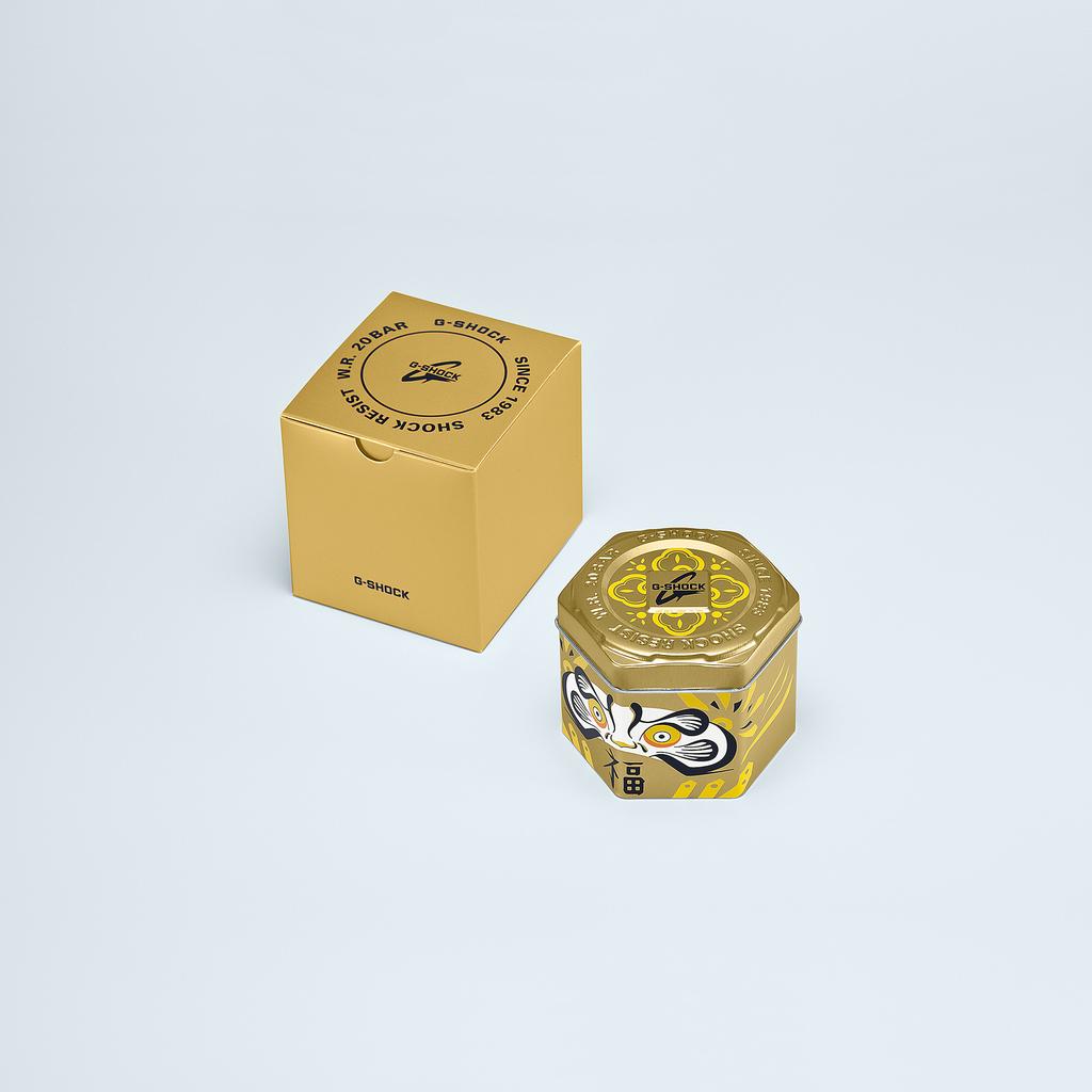 Casio Мужские кварцевые часы G-SHOCK с resin-корпусом, водозащитой 200 м, ударопрочностью, будильником DW-6900GDA-9