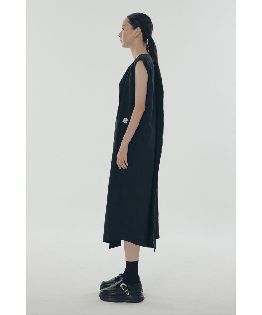 Recorde Split Square Sleeveless Dress_Rqdam25556Bkx