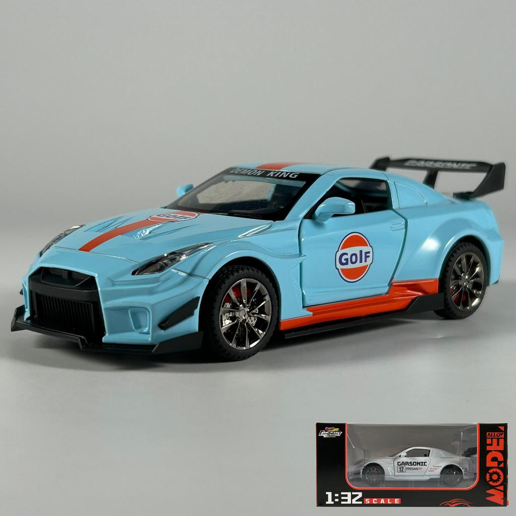 1:32 Nissan GTR CSR2 Alloy Metal Diecast Model Car Home Decoration & Collectibles Hobby Display Ornaments Holiday Present Gifts