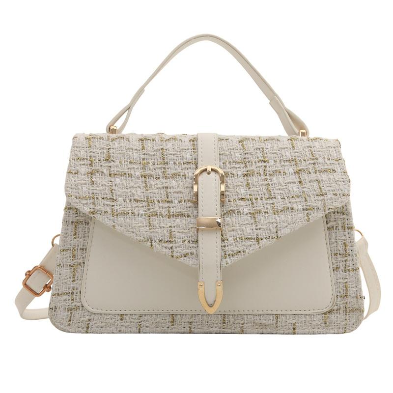 Модная и повседневная квадратная сумка корейской версии лета, новая простая и модная женская сумка через плечо на цепочке