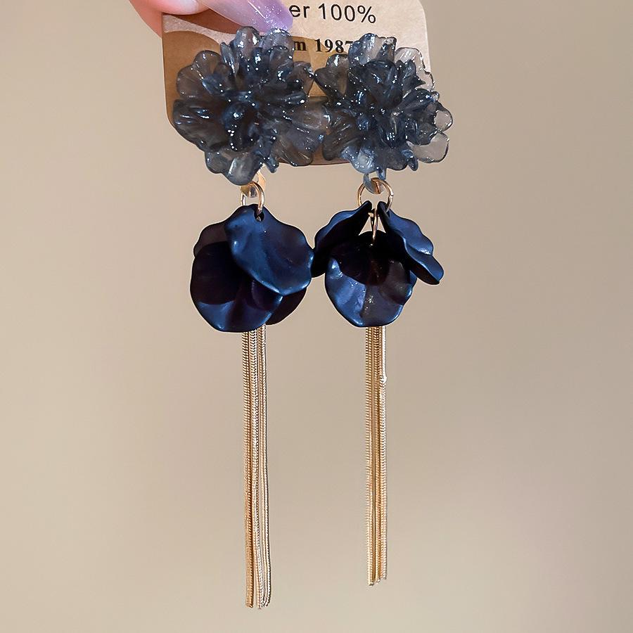 Роскошные серьги-кисточки с красными цветами: Стильные, Дорогие, Акцентные Серьги-Гвоздики для Женщин