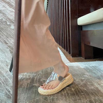 Женская обувь – Сандалии