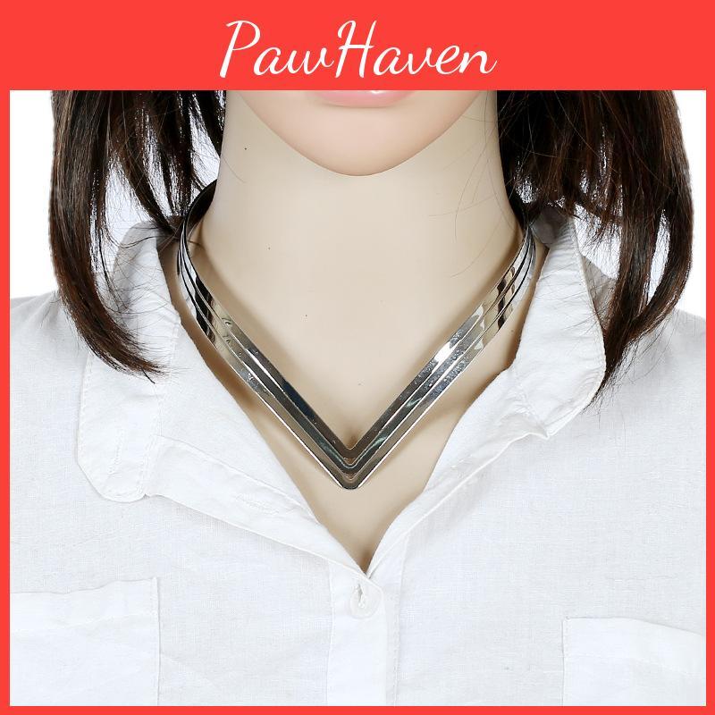 Fashionable Shaped V Women Metal Collar Necklace For Fashion Enthusiasts