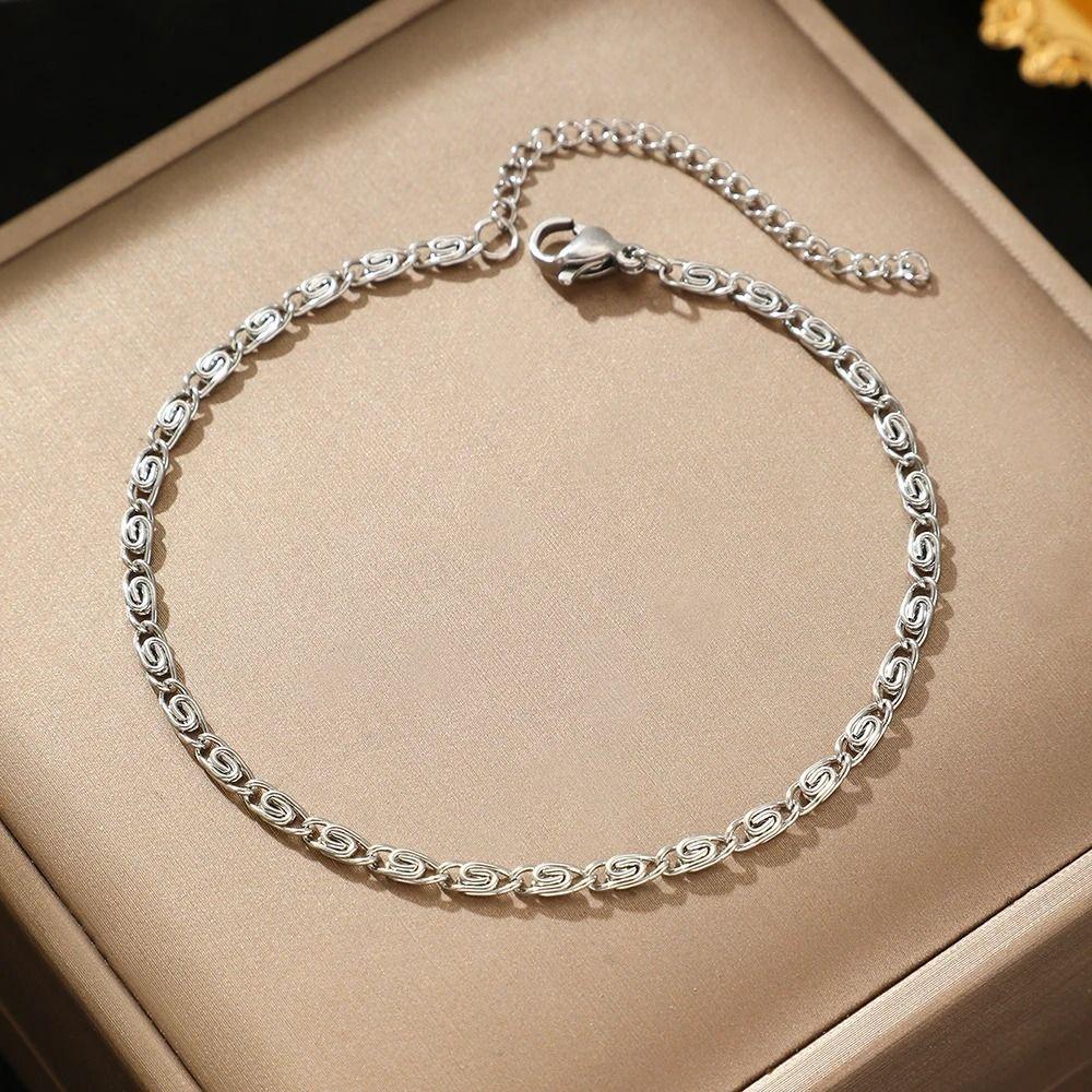Paper Clip Hands Jewelry Thin Gold Bracelets Women Fashion Stainless Steel Bracelet Gift