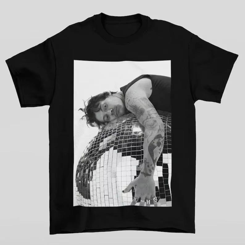 2026 New Hip Pop Y2k Tops HARRY STYLES Graphic Print Short Sleeve Fashion Artist Popular Casual Tshirt Harajuku Sleeve