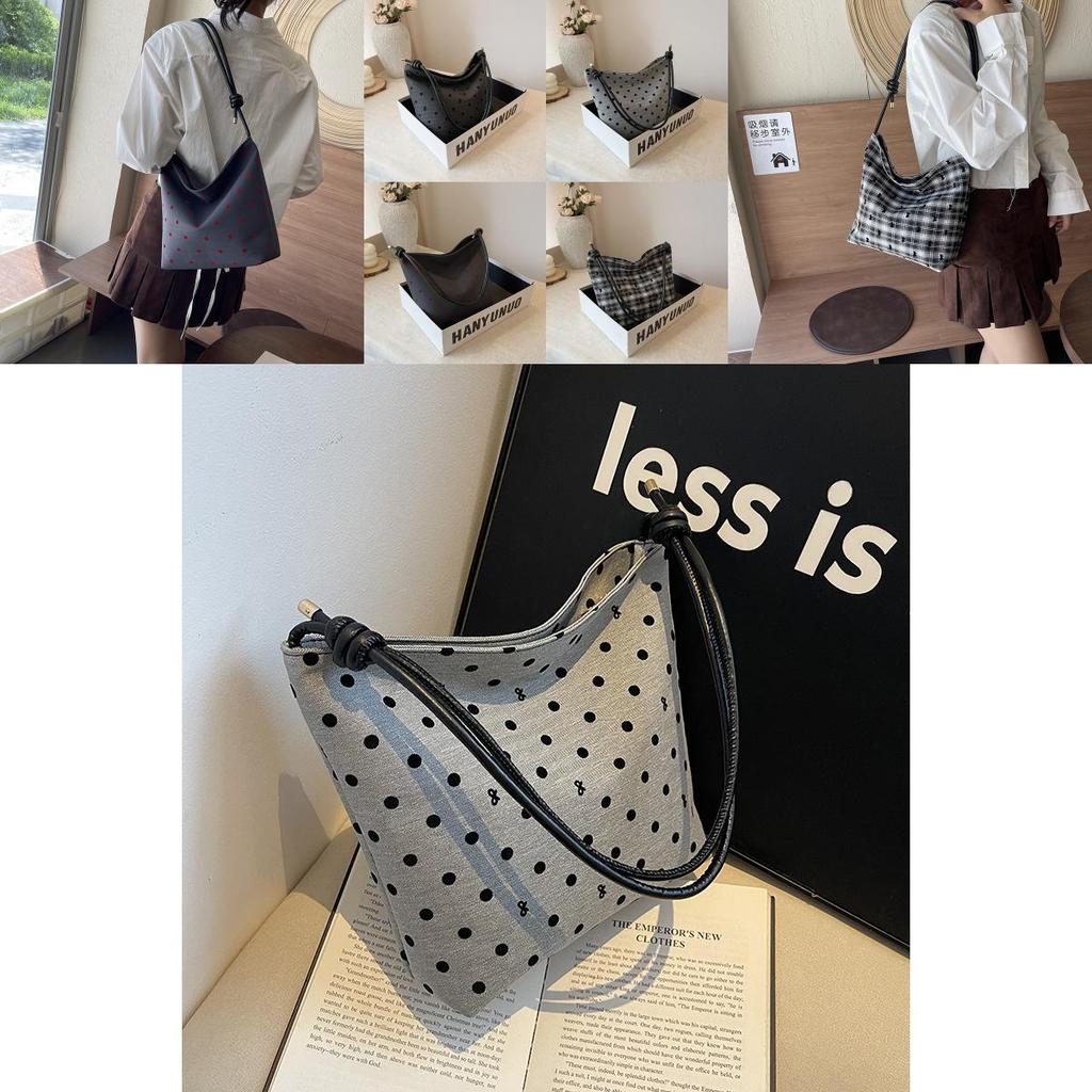 Stylish And Chic Bucket Bag For Women With Unique Design In Fashionable Colors And Patterns