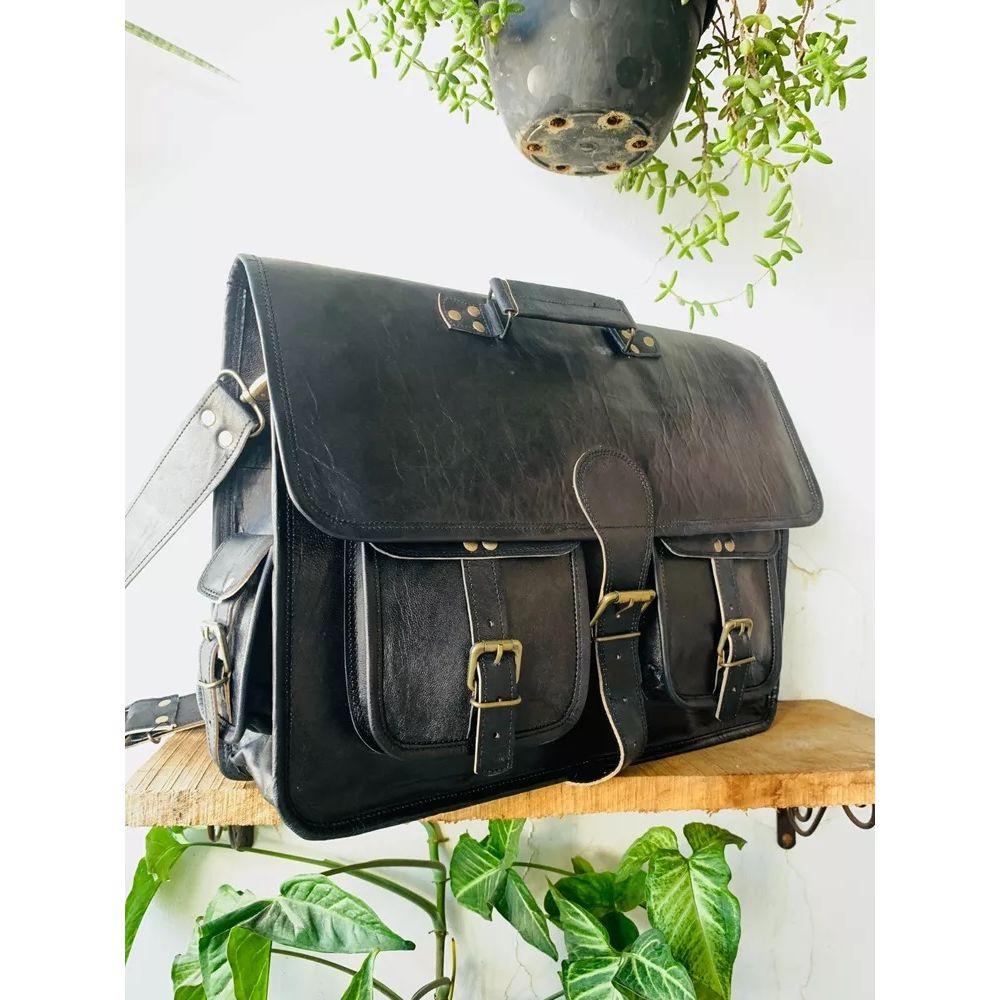 Сумка-мессенджер для ноутбука из натуральной черной козьей кожи ручной работы в винтажном стиле  ( Бесплатный рюкзак из козьей кожи коричневого цвета, размер сумки - 10 x 13 )