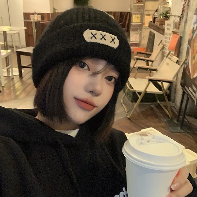 Black Knitted Hat Women's Autumn and Winter Mohair Big Head Circumference Wool Hat Shows the Face, Cute and Versatile