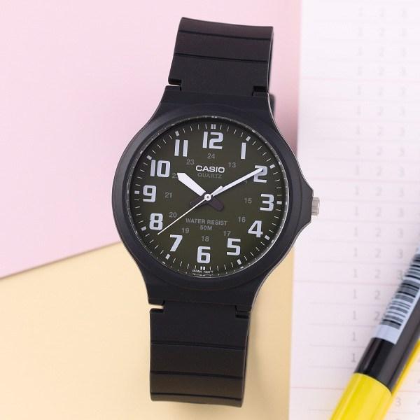 Casio Men's Fashion Student College Entrance Exam Wristwatch Khaki + Battery Exchange Voucher Package