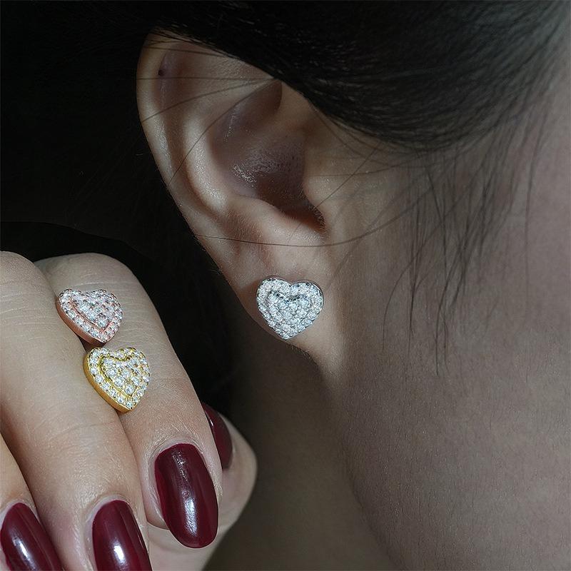 Hip Hop Rock VVS1 D Moissanite Heart-shaped Stud Earrings 925 Sterling Silver Screw Ear Stud Fine Jewelry Diamonds Pass Test