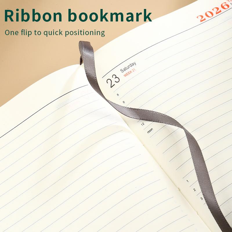 Ежедневник-планировщик на английском языке на 2026 год - Ежегодный календарь-блокнот