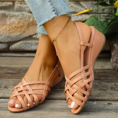 Модная женская обувь 2025 Лето Клинья Женские сандалии Повседневные римские сандалии Женские туфли с открытым носком и перфорацией Женские новые сандалии с пряжкой