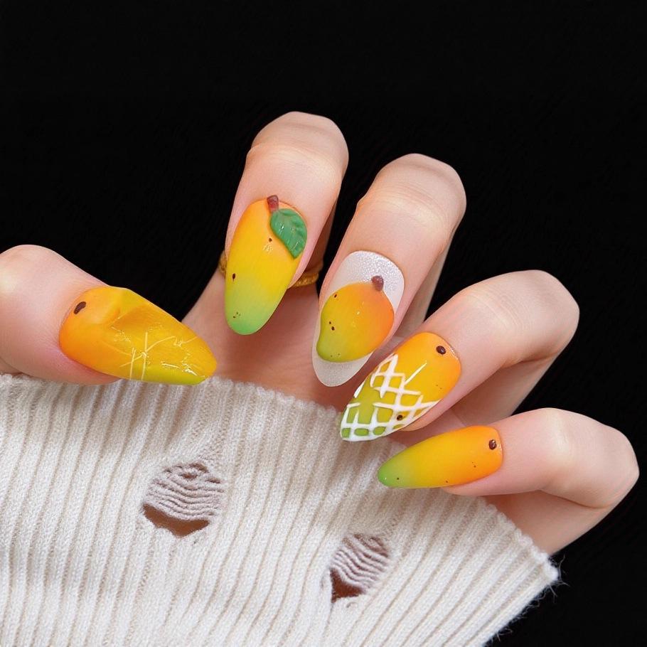Almond-Shaped Fresh Mango Fake Nail Patches - Detachable, Wearable, Energetic Design