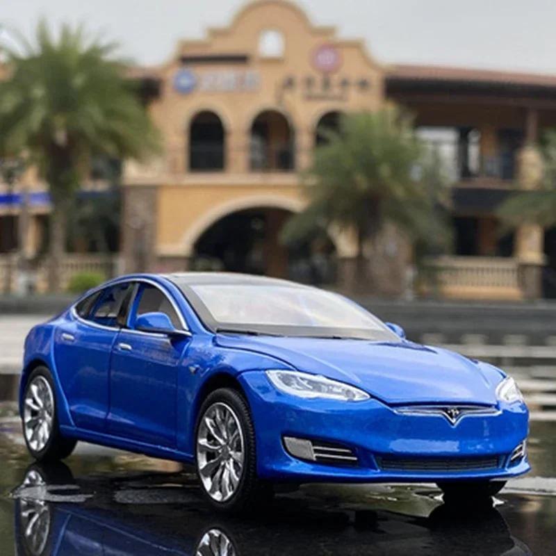 Ctkhn3 1:32 Модель автомобиля Tesla Model X Model S из сплава Diecasts Металлические игрушечные транспортные средства Модель автомобиля Симуляция звука и света Коллекция Подарок для детей