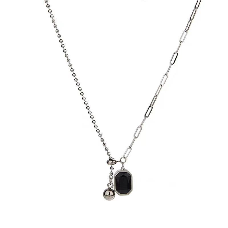 Women 'S New Black Block Pendant Necklace Women 'S Fringe Black Agate Clavicle Chain