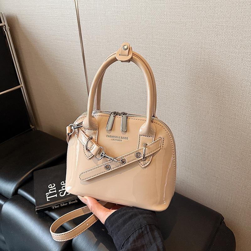 Сумка-ракушка премиум-текстуры, женская новая модная универсальная сумка-мессенджер, летняя популярная портативная маленькая сумка