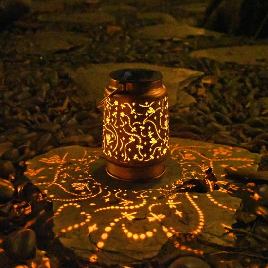 Солнечный фонарь водонепроницаемый металлический полый фонарь с узором в виде бабочки и цветка, работающий на солнечной энергии, наружный декор