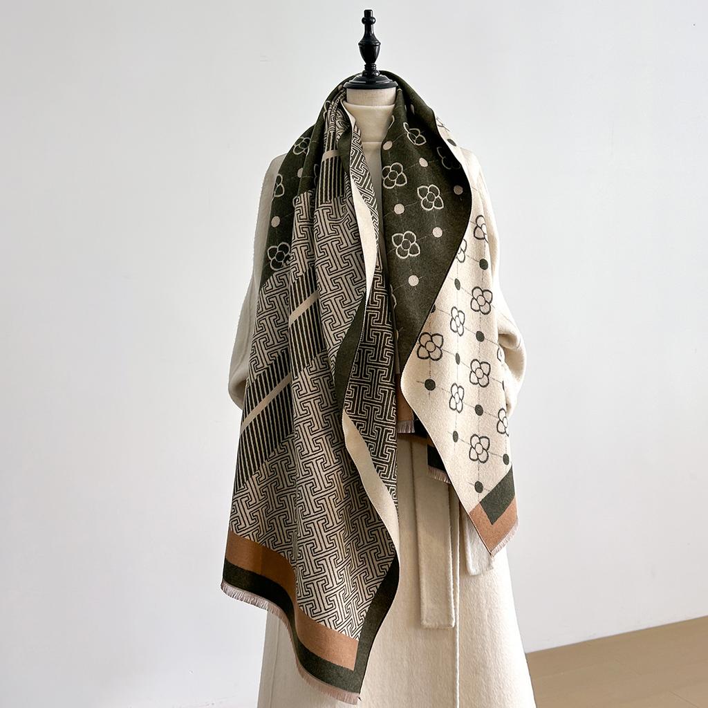 Women'S Luxury Cashmere Winter Shawl - Vintage Allover Pattern Printed With Tassels, Pashmina Wrap & Bandana