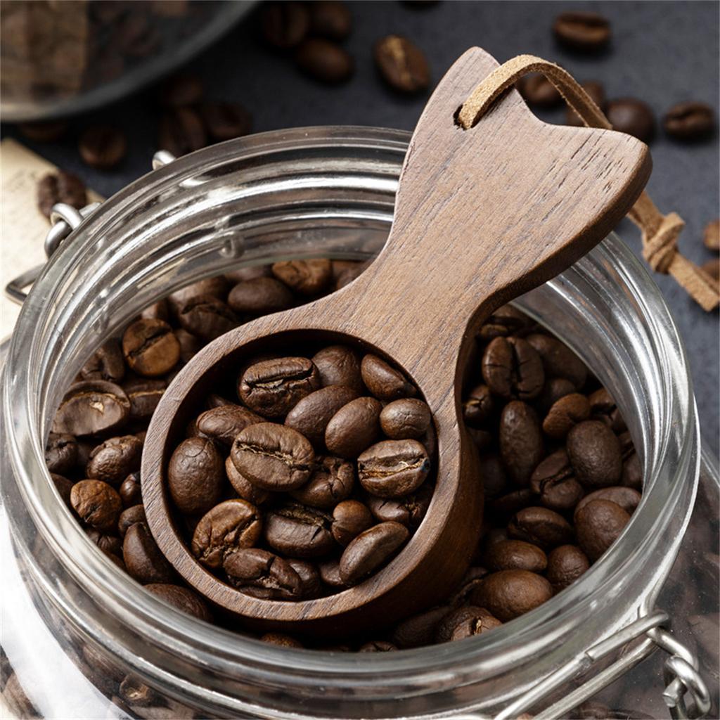 Short Handle Coffee Bean Scoop Walnut Wood Compacts Design For Precise Coffee Grounds Measuring Kitchen Tool Utensils